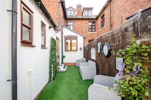 Photo 4- click for photo gallery